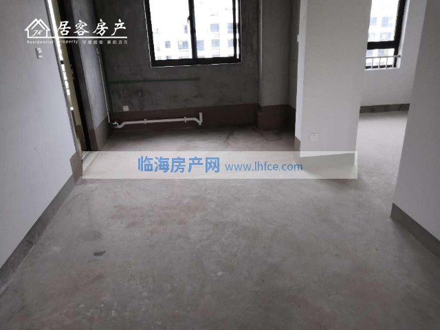 伟星城美景园二手房,多层,3室2厅2卫,临海房产网